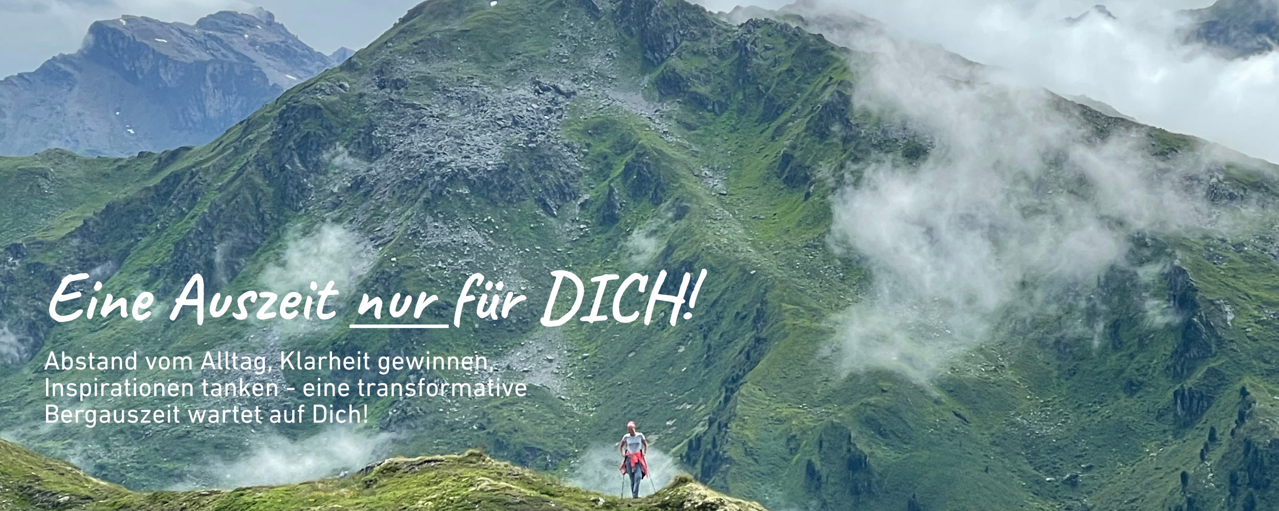 Gönn Dir eine transformative Bergauszeit mit persönlichem Coaching auf einer abgelegenen Alm. Finde Klarheit, neue Perspektiven und Deine innere Stärke. Coachint-Retreats und Bergauszeiten für Frauen, Ariane Pipke, München